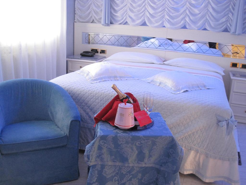 Hotel Matilde 마리나디마사 외부 사진
