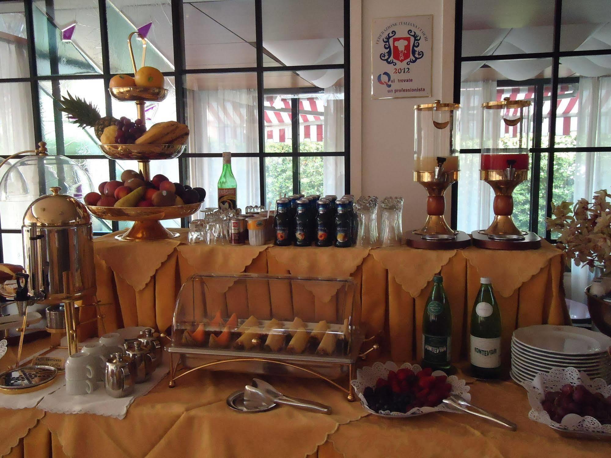 Hotel Matilde 마리나디마사 외부 사진